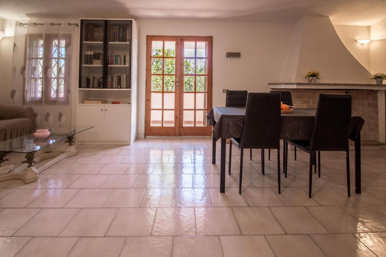 Lido Di Pittulongu With Garden & Parking! Appartamento Olbia